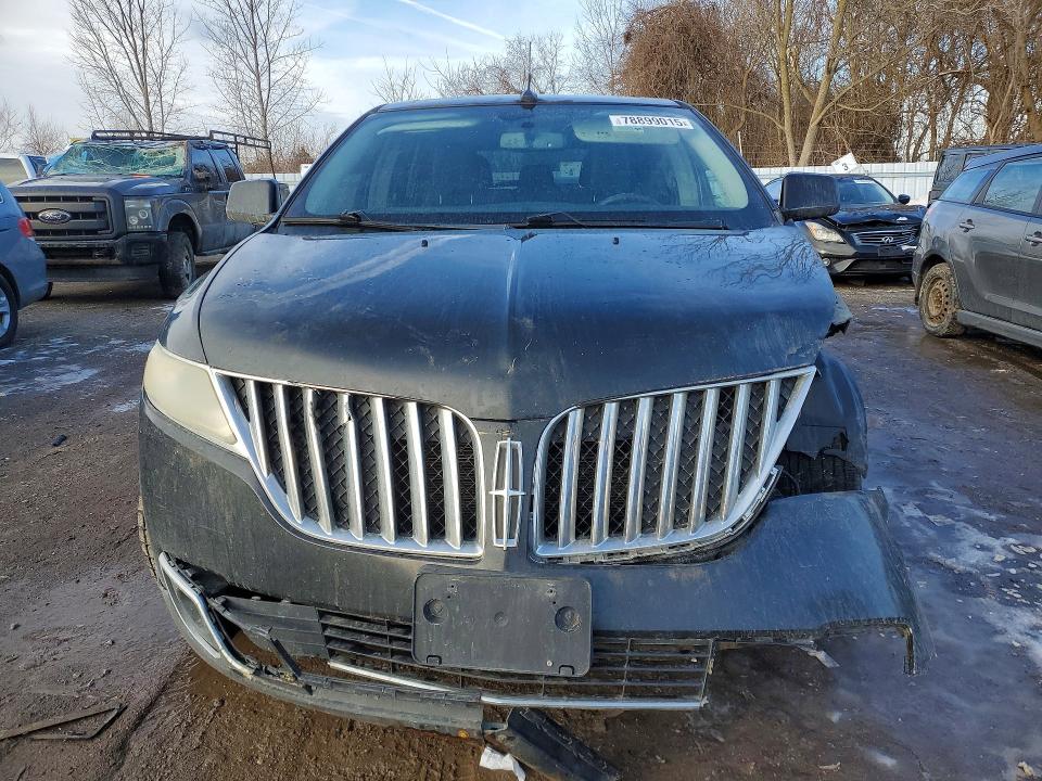 Продажа на аукционе авто 2011 Lincoln Townhouse Mkx, vin: 2LMDJ8JK4BBJ03100, номер лота: 78899015