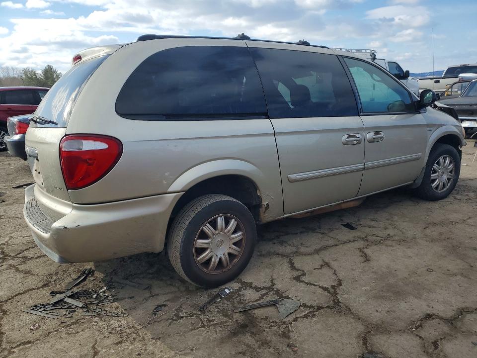 2005 Chrysler Town & Country მანქანა იყიდება აუქციონზე, vin: 2C4GP54L95R289730, აუქციონის ნომერი: 76818895