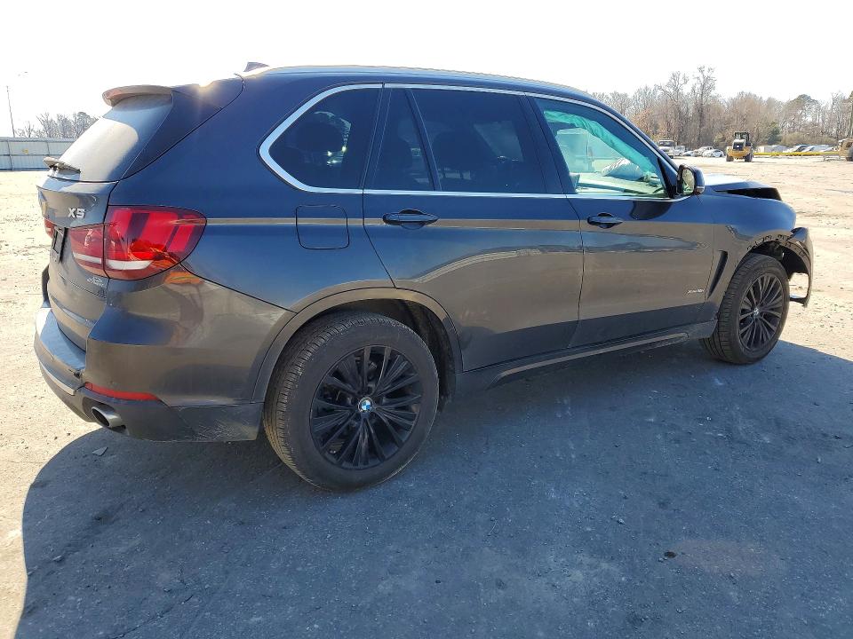 77293565 :رقم المزاد ، 5UXKR0C54G0P33196 vin ، 2016 Bmw X5 مزاد بيع