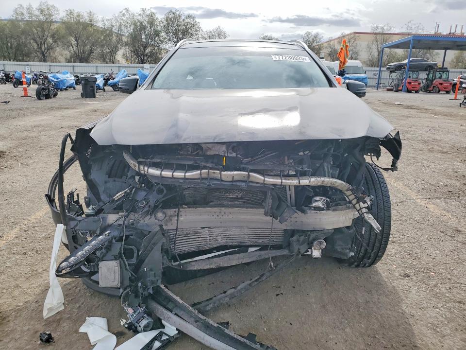 77230025 :رقم المزاد ، WDCTG4GB7FJ074987 vin ، 2015 Mercedes-benz Gla مزاد بيع