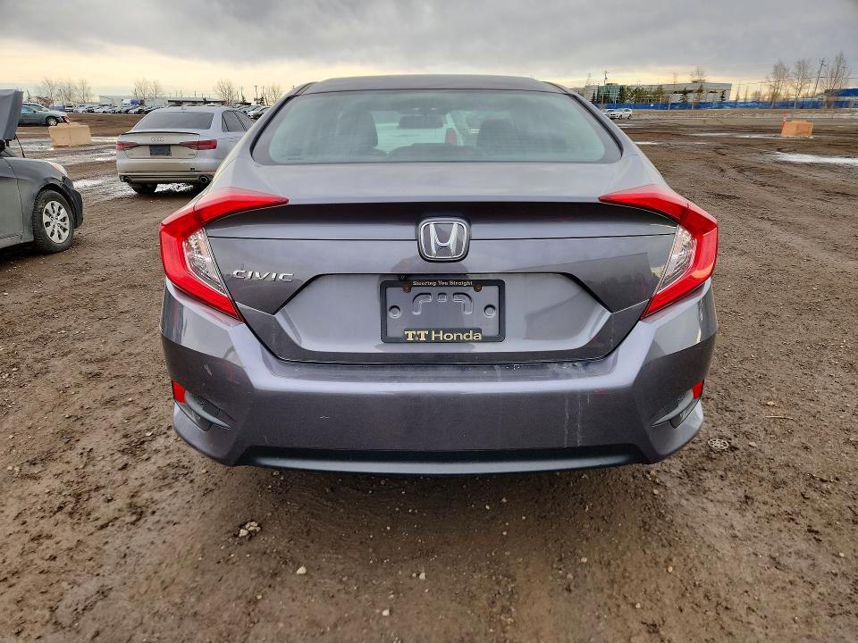 Продажа на аукционе авто 2018 Honda Civic Ex 4dr, vin: 2HGFC2F87JH042190, номер лота: 76194005