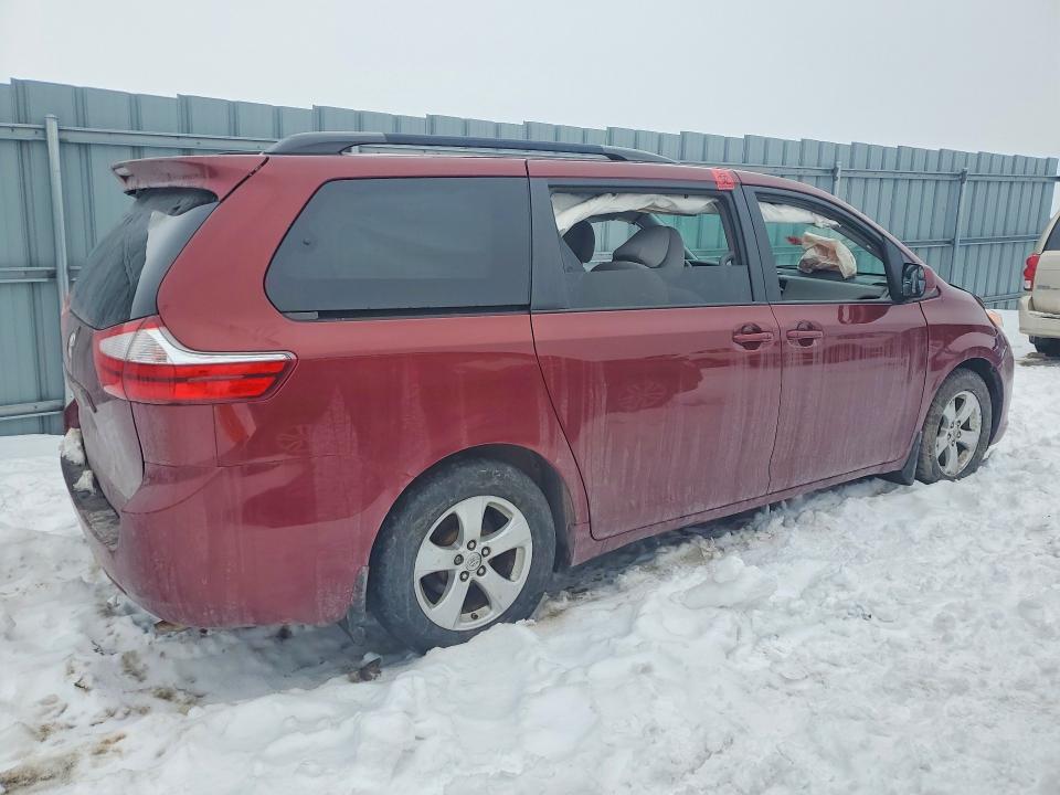 Aukcja sprzedaży 2015 Toyota Sienna, vin: 5TDKK3DC3FS582481, numer aukcji: 74502135