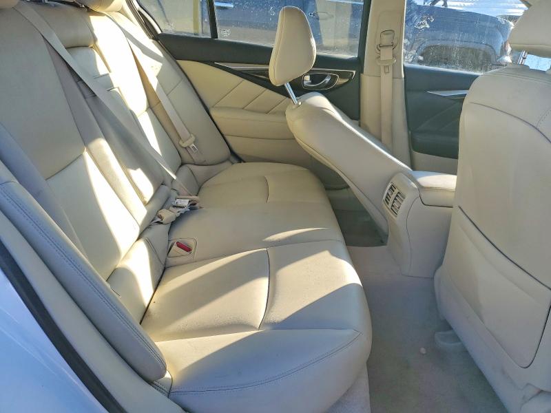 75735625 :رقم المزاد ، JN1EV7AR4KM556565 vin ، 2019 Infiniti Q50 مزاد بيع