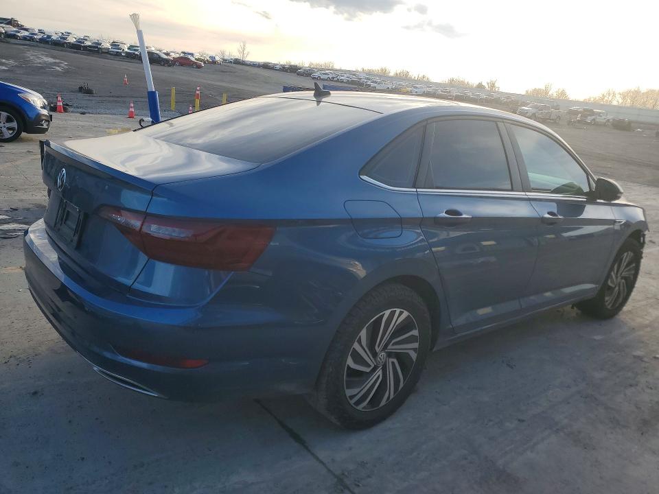 77468885 :رقم المزاد ، 3VWG57BU7MM096072 vin ، 2021 Volkswagen Jetta مزاد بيع