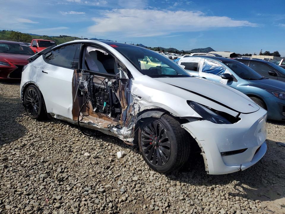 Продажа на аукционе авто 2022 Tesla Model Y, vin: 7SAYGDEF7NF440666, номер лота: 79272145