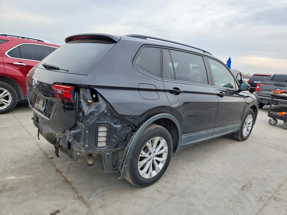 2019 Volkswagen Tiguan მანქანა იყიდება აუქციონზე, vin: 3VV1B7AX2KM147229, აუქციონის ნომერი: 76971665