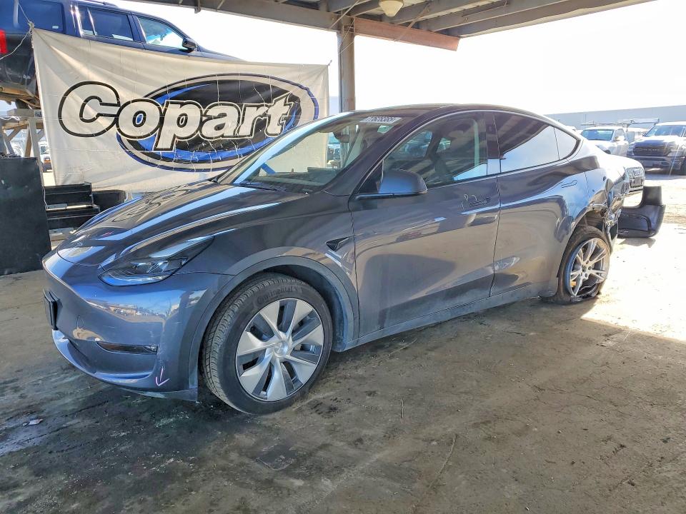 77628385 :رقم المزاد ، 7SAYGDEEXPF879466 vin ، 2023 Tesla Model Y مزاد بيع