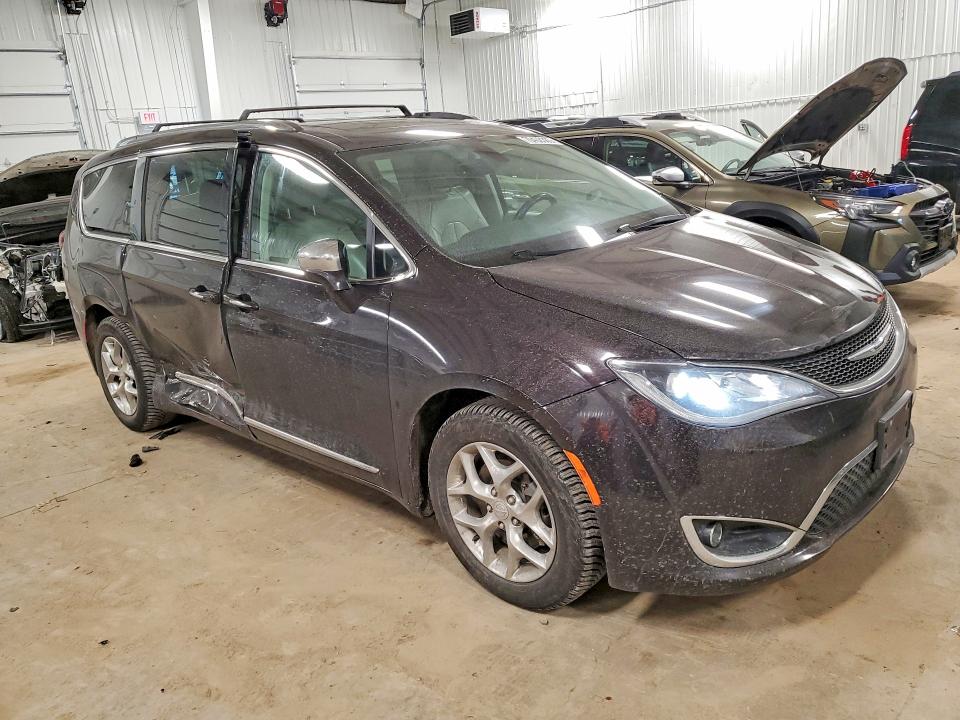 79408385 :رقم المزاد ، 2C4RC1GG6JR143078 vin ، 2018 Chrysler Pacifica مزاد بيع