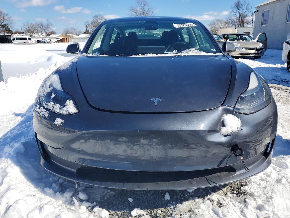 78629345 :رقم المزاد ، 5YJ3E1EA8PF638028 vin ، 2023 Tesla Model 3 مزاد بيع