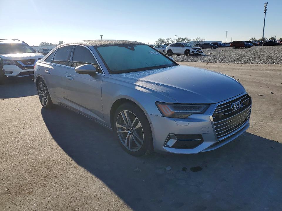 Продаж на аукціоні авто 2021 Audi A6, vin: WAUF8AF2XMN018772, номер лоту: 75949975