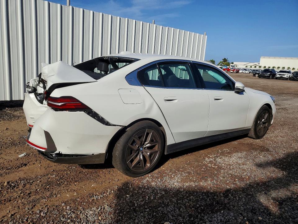 77177725 :رقم المزاد ، WBA43FJ06TCV63502 vin ، 2026 Bmw 530 مزاد بيع