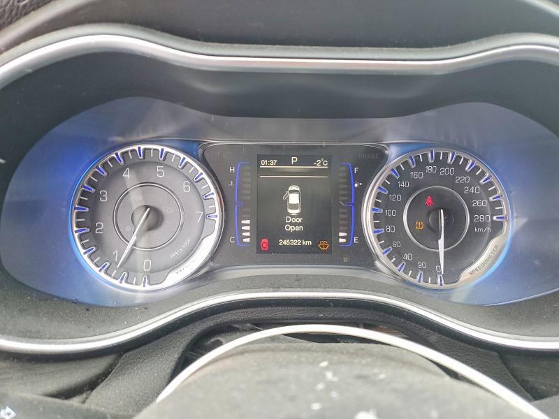 73674785 :رقم المزاد ، 1C3CCCAB5FN510561 vin ، 2015 Chrysler 200 مزاد بيع
