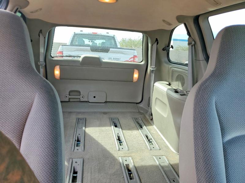 78144505 :رقم المزاد ، 1C4GJ25302B529501 vin ، 2002 Chrysler Voyager مزاد بيع