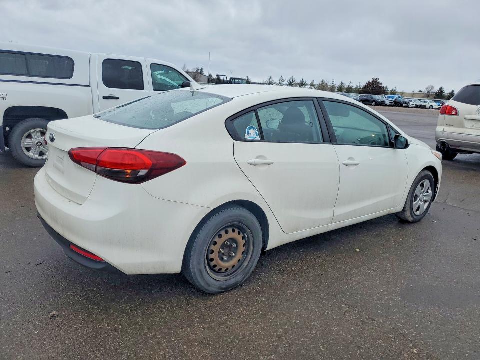 Продажа на аукционе авто 2017 Kia Forte, vin: 3KPFK4A7XHE094012, номер лота: 77942405