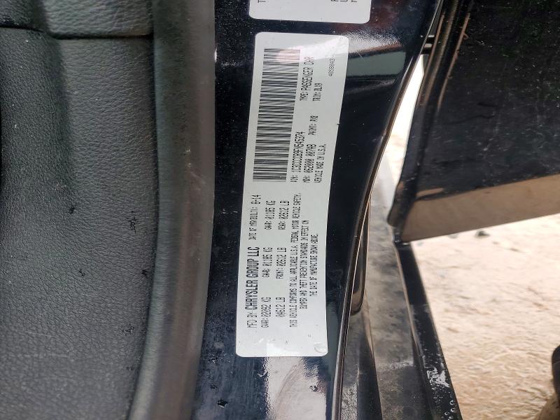 78251025 :رقم المزاد ، 1C3CCCCB9FN545374 vin ، 2015 Chrysler 200 مزاد بيع