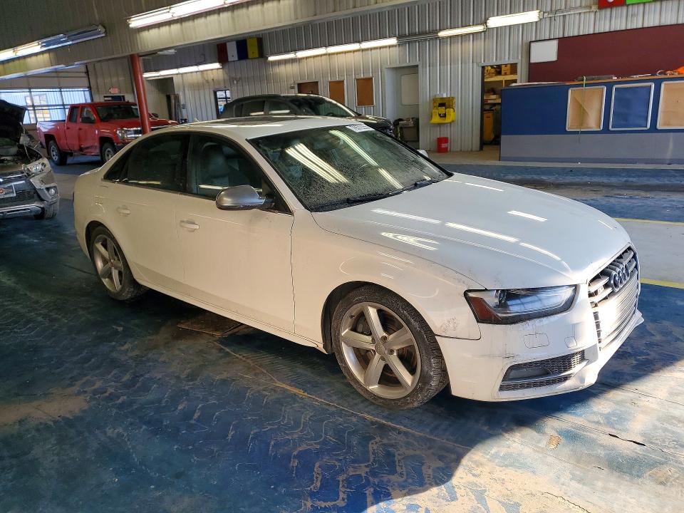 Продажа на аукционе авто 2013 Audi S4, vin: WAUBGAFL0DA208436, номер лота: 76572255