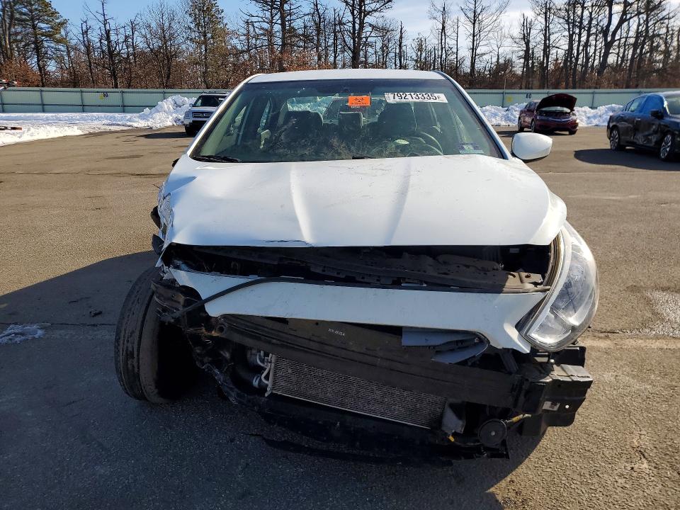 2017 Hyundai Accent მანქანა იყიდება აუქციონზე, vin: KMHCT4AEXHU194428, აუქციონის ნომერი: 79213335