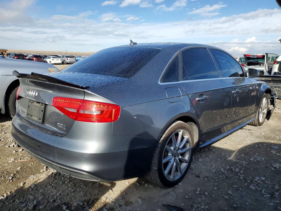 Продажа на аукционе авто 2015 Audi A4, vin: WAUFFAFLXFN026405, номер лота: 77310315