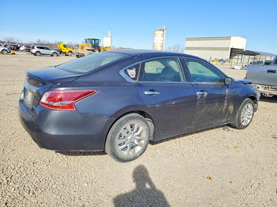 2013 Nissan Altima მანქანა იყიდება აუქციონზე, vin: 1N4AL3AP6DC193368, აუქციონის ნომერი: 77671865