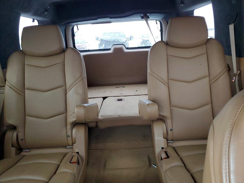 75501985 :رقم المزاد ، 1GYS4DKJ0HR385409 vin ، 2017 Cadillac Escalade مزاد بيع