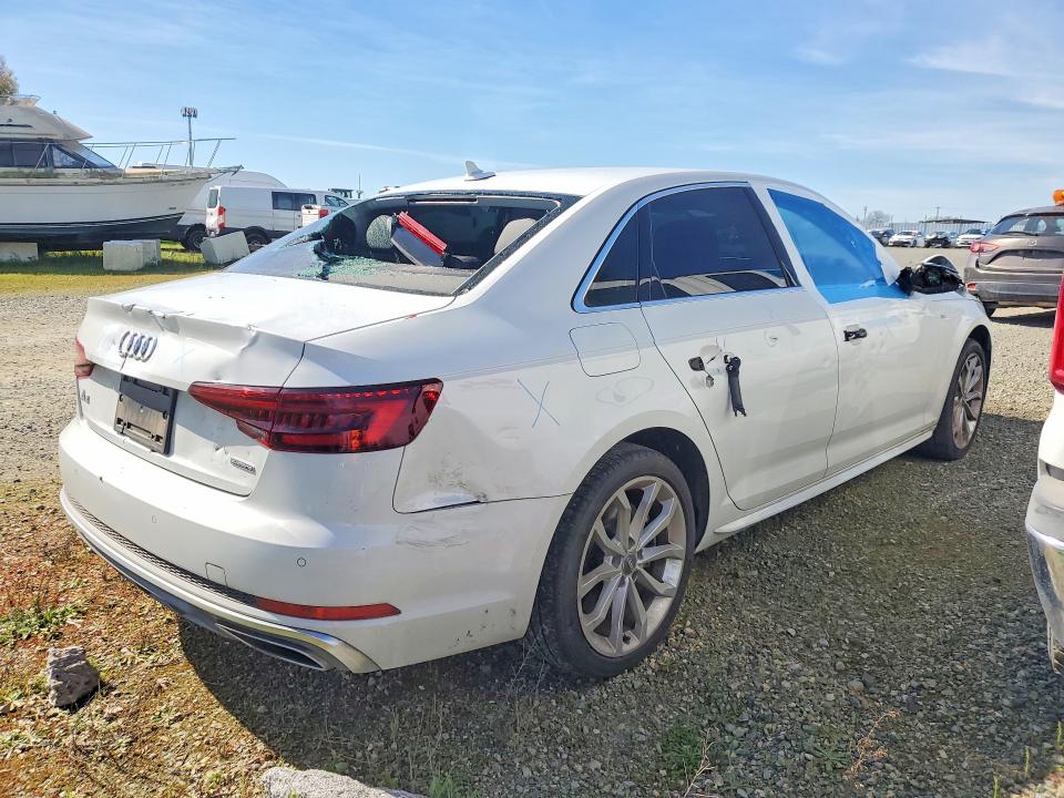Aukcja sprzedaży 2019 Audi A4, vin: WAUENAF44KA007387, numer aukcji: 79199495