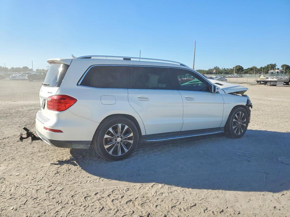 Продаж на аукціоні авто 2015 Mercedes-benz Gl, vin: 4JGDF2EE5FA587813, номер лоту: 75966425