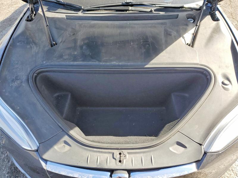 Продаж на аукціоні авто 2018 Tesla Model S, vin: 5YJSA1E26JF292780, номер лоту: 76665625