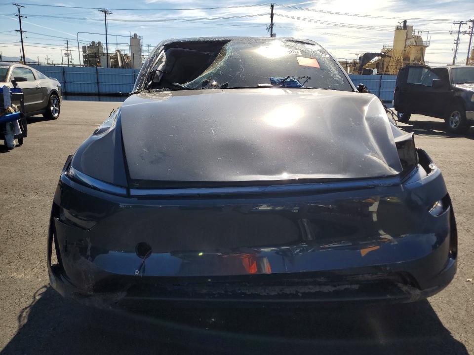 78291465 :رقم المزاد ، 7SAYGDED3TF389081 vin ، 2026 Tesla Model Y مزاد بيع