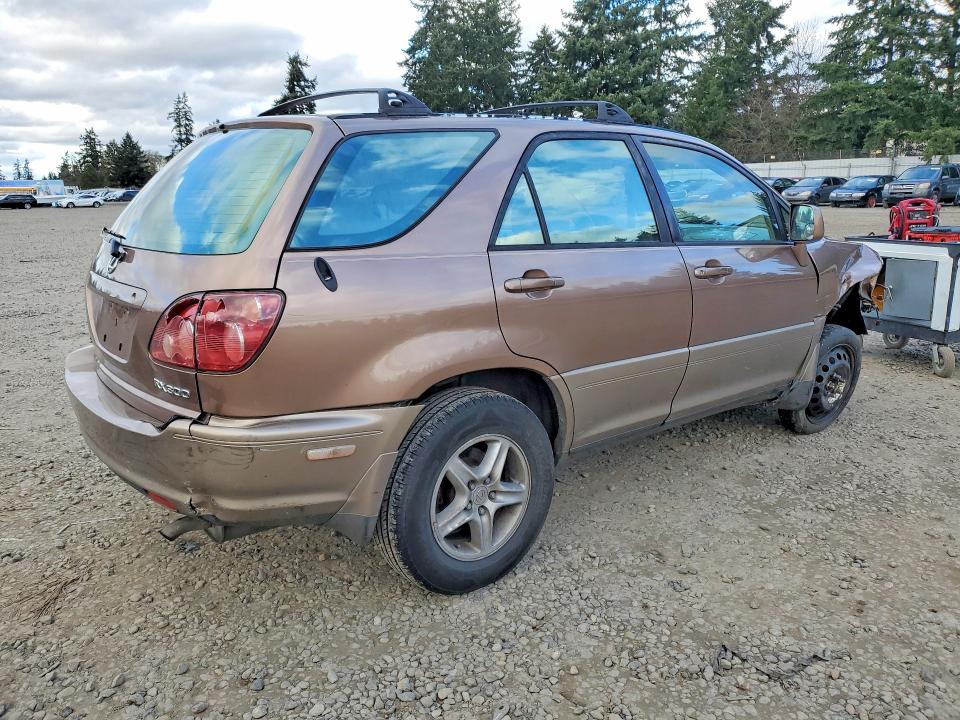 78704825 :رقم المزاد ، JT6GF10U8X0005843 vin ، 1999 Lexus Rx 300 مزاد بيع