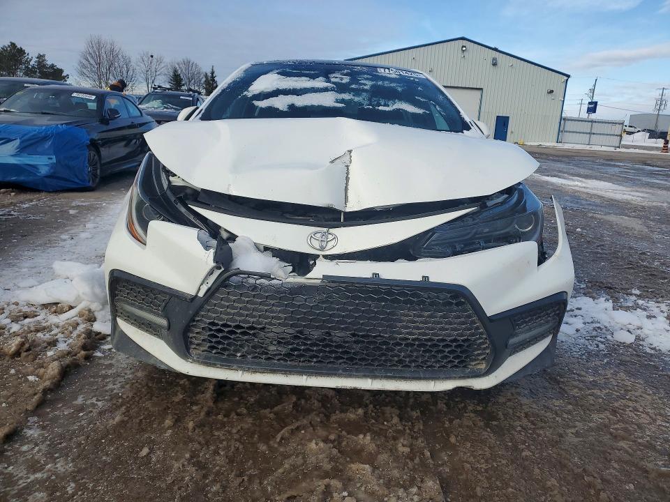 77501425 :رقم المزاد ، 5YFB4MBE3MP081388 vin ، 2021 Toyota Corolla مزاد بيع