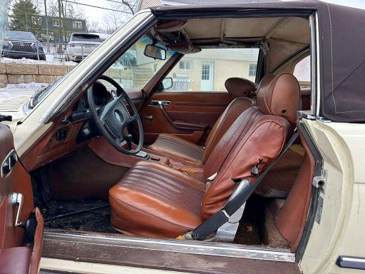 Продажа на аукционе авто 1972 Mercedes Benz 350, vin: 10704412000526, номер лота: 76376675