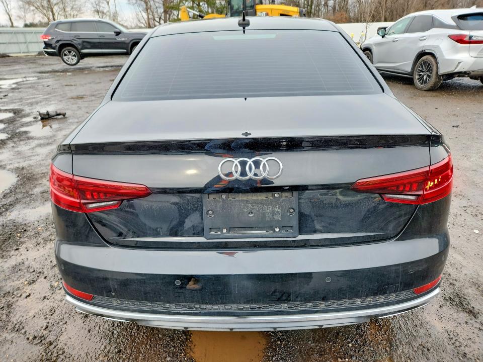 Продажа на аукционе авто 2019 Audi A4, vin: WAUENAF43KA015500, номер лота: 77317295