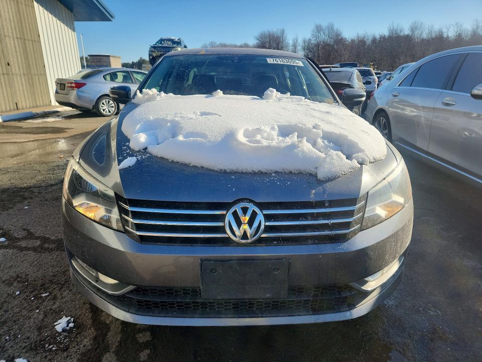 Продаж на аукціоні авто 2015 Volkswagen Passat, vin: 1VWAS7A30FC120496, номер лоту: 76163695