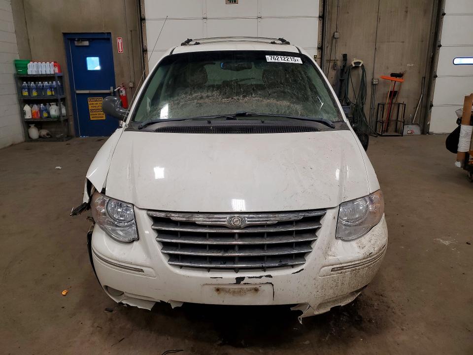 Продаж на аукціоні авто 2006 Chrysler Town & Country, vin: 2A8GP64L66R737986, номер лоту: 76212215