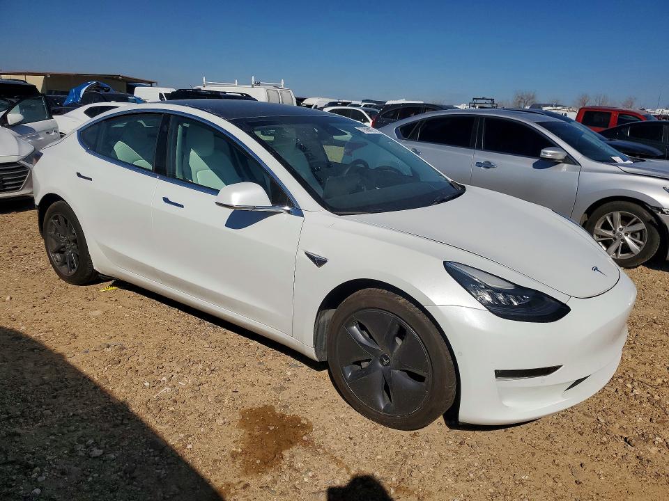 77606075 :رقم المزاد ، 5YJ3E1EBXLF622206 vin ، 2020 Tesla Model 3 مزاد بيع
