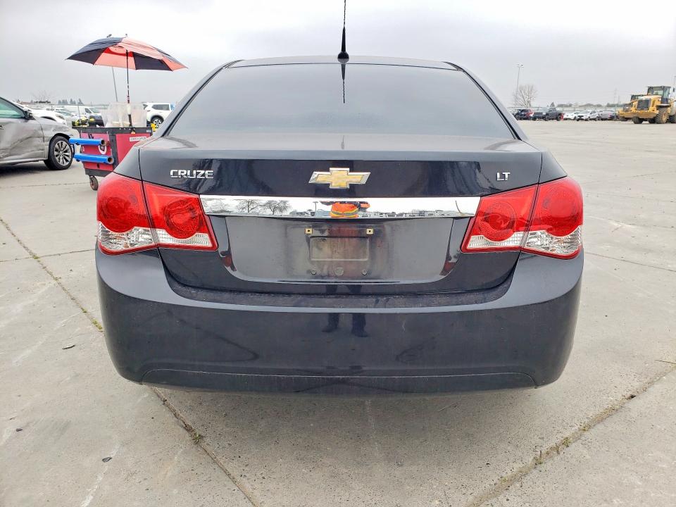 2014 Chevrolet Cruze მანქანა იყიდება აუქციონზე, vin: 1G1PC5SB8E7174729, აუქციონის ნომერი: 76609195