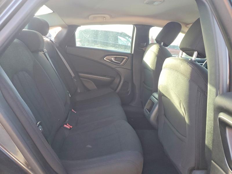 77777915 :رقم المزاد ، 1C3CCCAB7GN124080 vin ، 2016 Chrysler 200 مزاد بيع