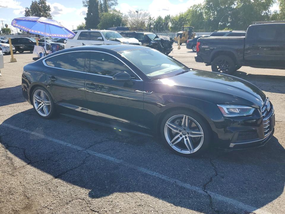 Продажа на аукционе авто 2018 Audi A5, vin: WAUENCF55JA085020, номер лота: 78144155