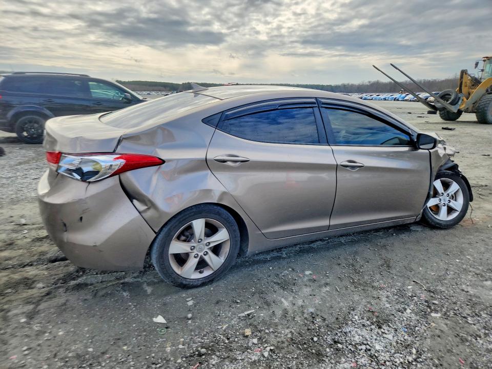 78229025 :رقم المزاد ، 5NPDH4AE3DH310809 vin ، 2013 Hyundai Elantra مزاد بيع
