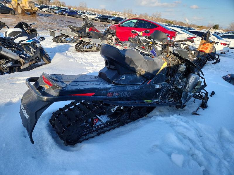 77209685 :رقم المزاد ، 2BPSURKA4KV000090 vin ، 2019 Ski-doo Snowmobile مزاد بيع