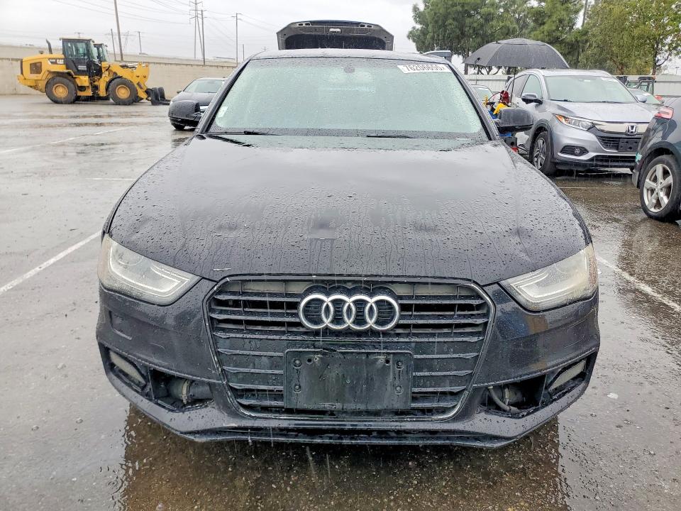 76206655 :رقم المزاد ، WAUAFAFL9EN001925 vin ، 2014 Audi A4 مزاد بيع