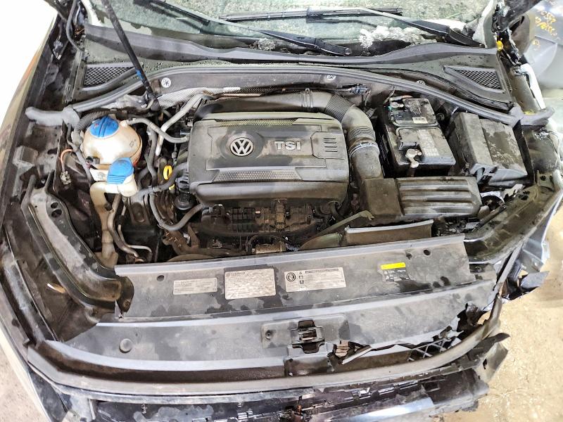 78891605 :رقم المزاد ، 1VWAT7A33HC040285 vin ، 2017 Volkswagen Passat مزاد بيع