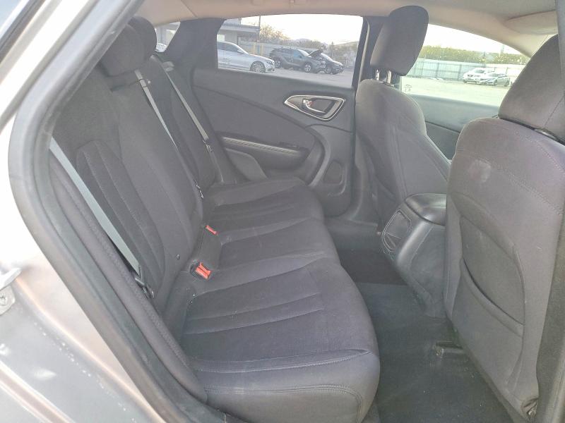 2015 Chrysler 200 მანქანა იყიდება აუქციონზე, vin: 1C3CCCAB0FN631711, აუქციონის ნომერი: 78620905
