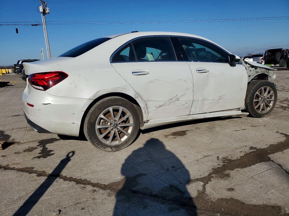 77001175 :رقم المزاد ، WDD3G4EB6LW041668 vin ، 2020 Mercedes-benz A مزاد بيع