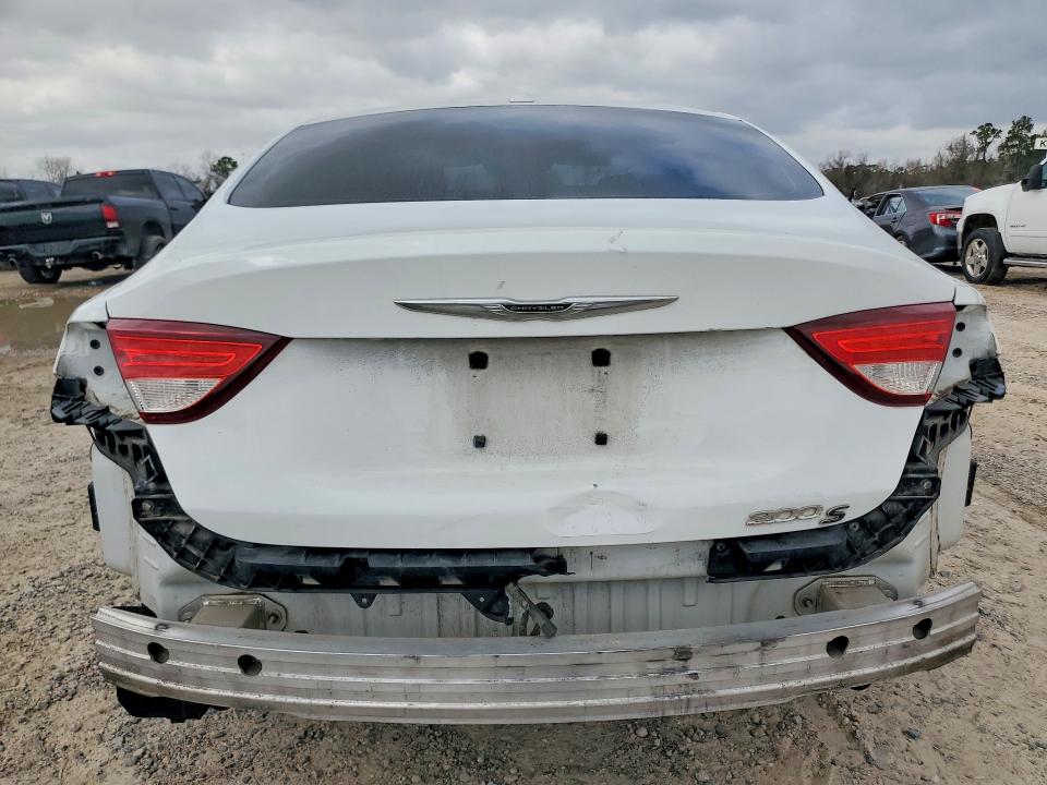 Продажа на аукционе авто 2015 Chrysler 200, vin: 1C3CCCBB8FN673364, номер лота: 77807025