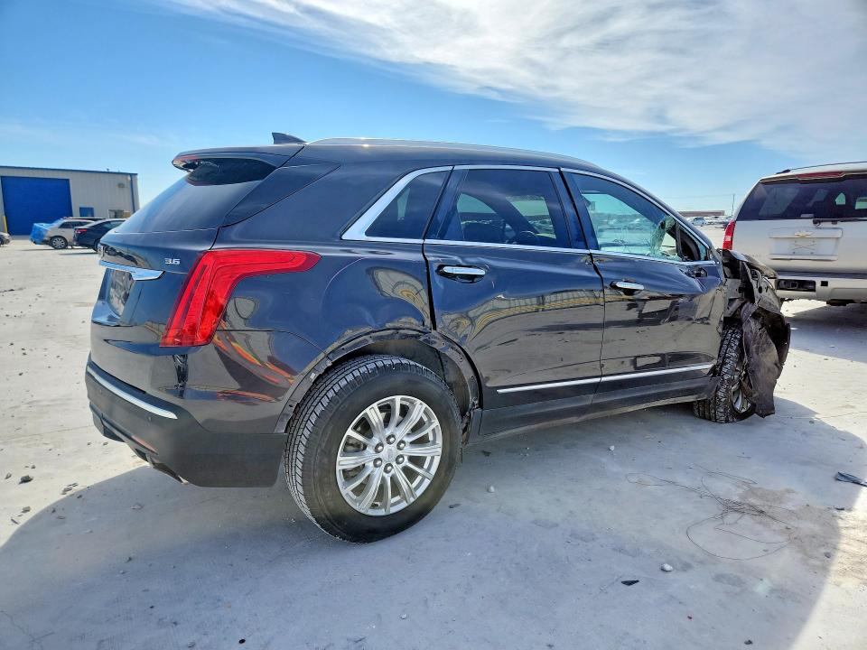 78788795 :رقم المزاد ، 1GYKNARS0HZ301731 vin ، 2017 Cadillac Xt5 مزاد بيع