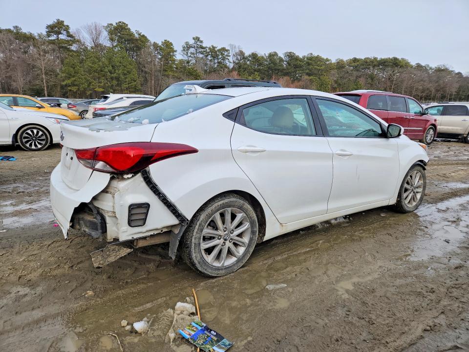 Продажа на аукционе авто 2015 Hyundai Elantra, vin: 5NPDH4AEXFH548482, номер лота: 75813845