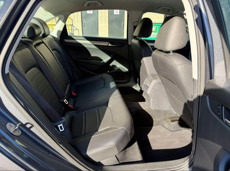 77234925 :رقم المزاد ، 1VWAN7A33EC040406 vin ، 2014 Volkswagen Passat S مزاد بيع