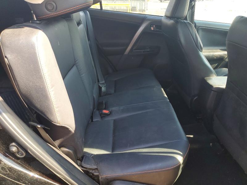 Продажа на аукционе авто 2018 Toyota Rav4, vin: 2T3JFREV0JW806526, номер лота: 76639975