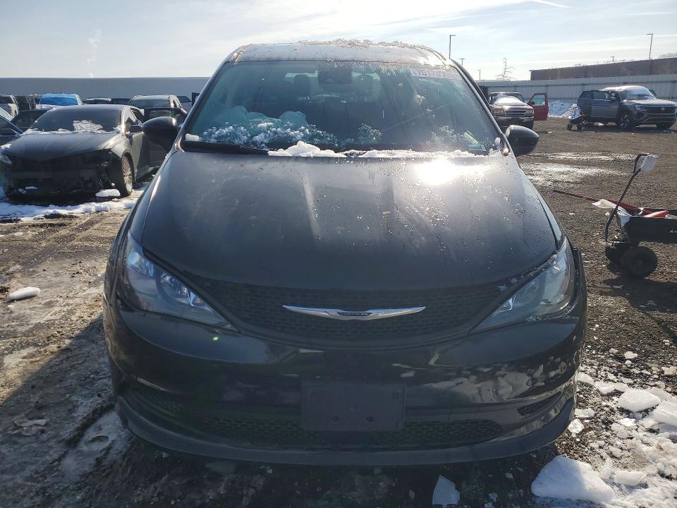 75178095 :رقم المزاد ، 2C4RC1CG2PR548577 vin ، 2023 Chrysler Voyager مزاد بيع